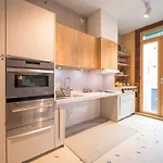 Vakantiehuis The Wooden House Vv
