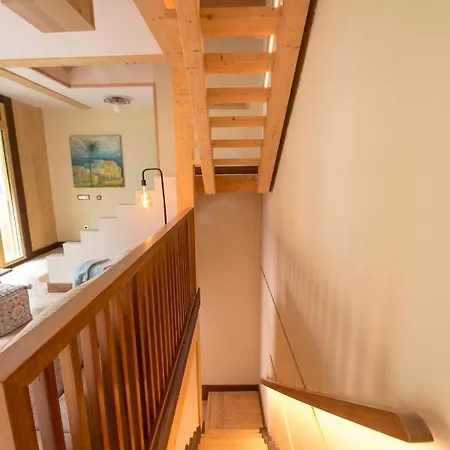 펜션 The Wooden House Vv *